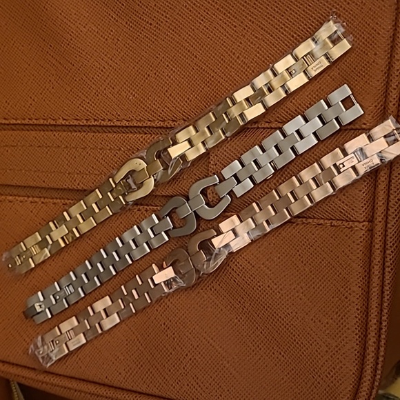 Stunning Stainless Bracelets - Picture 3 of 6